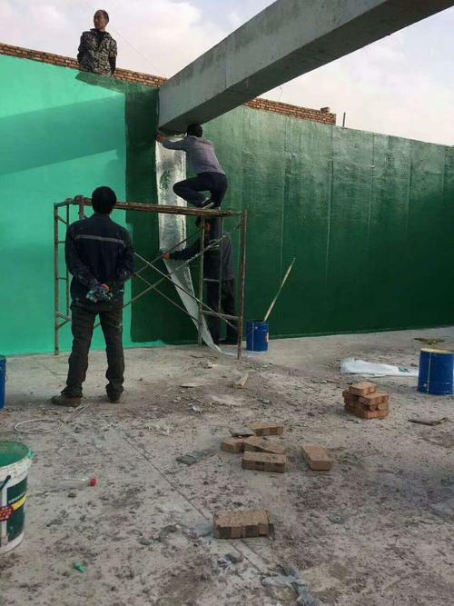 上饶针对老旧车间地面普遍存在的起砂、裂缝问题